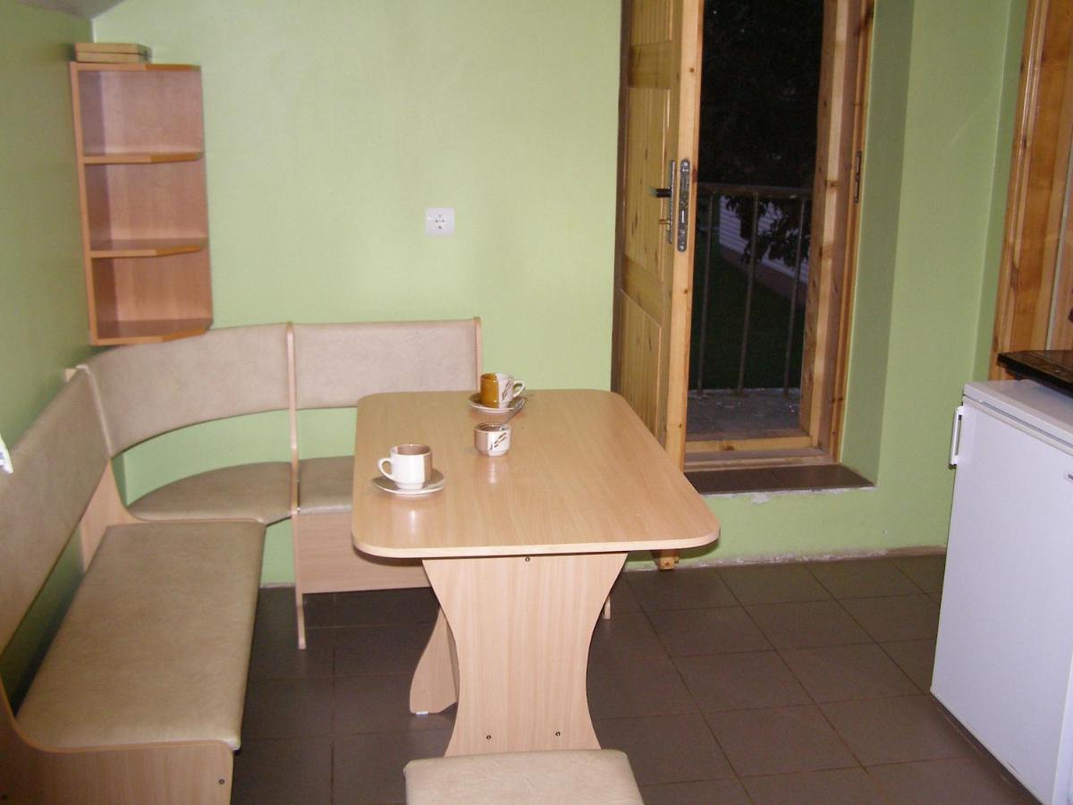 Kipi-Koovi Holiday Centre Kültér fotó